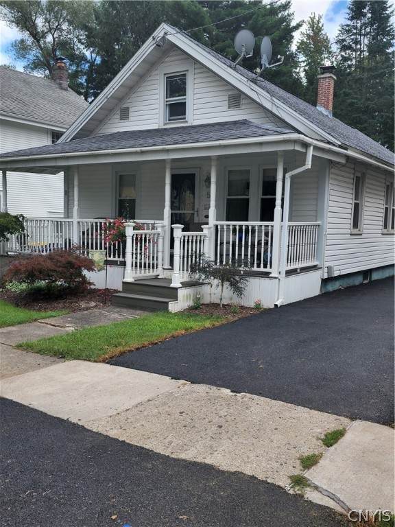 50 Oneida Street - Photo 1