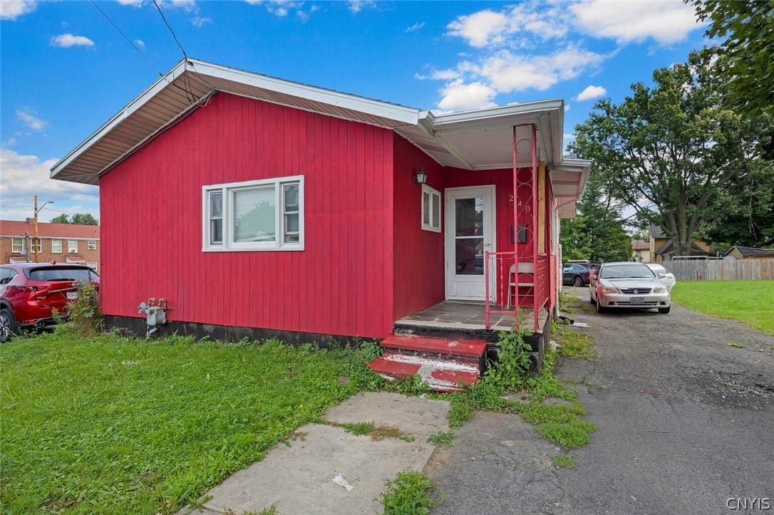 240 7th North Street - Photo 1