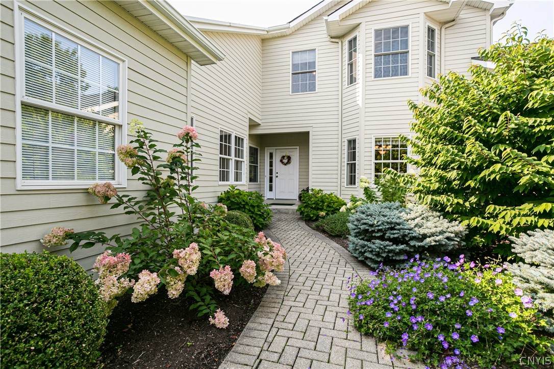 107 Whispering Stream Way - Photo 1