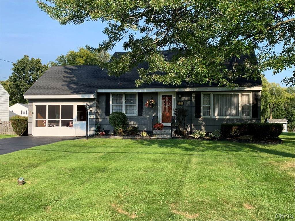 409 Sunset Drive - Photo 1