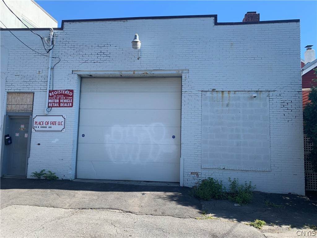 216 Crouse Avenue - Photo 1