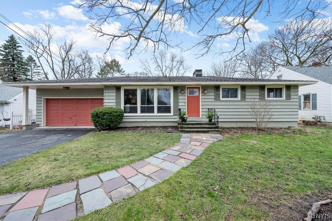 111 Maple Drive - Photo 1