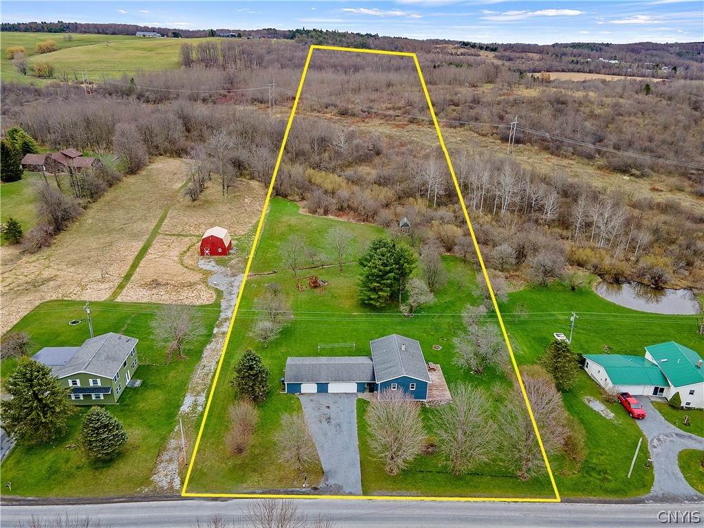 4794 South Road - Photo 1