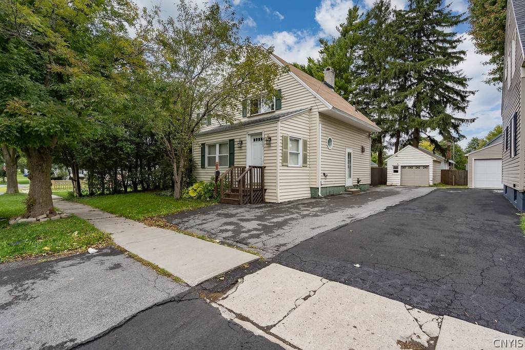 211 Stuart Street - Photo 1