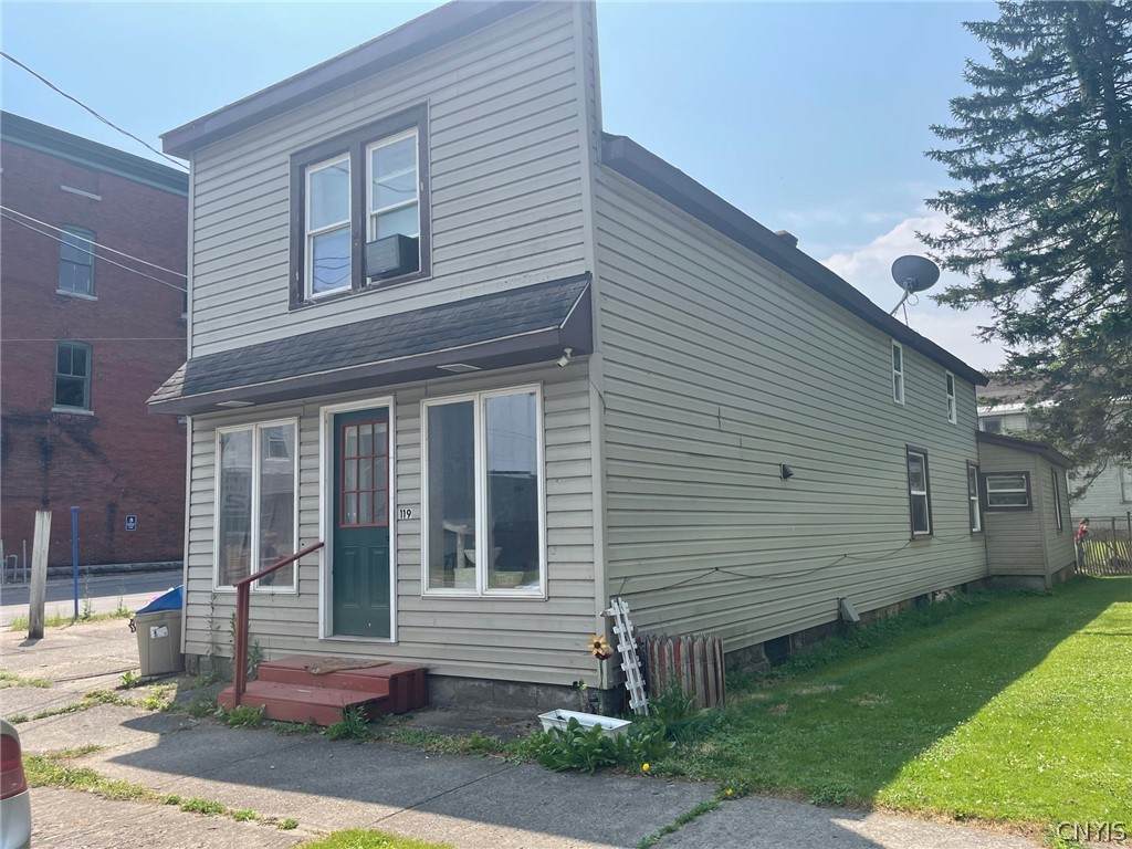 119 Center Street - Photo 1