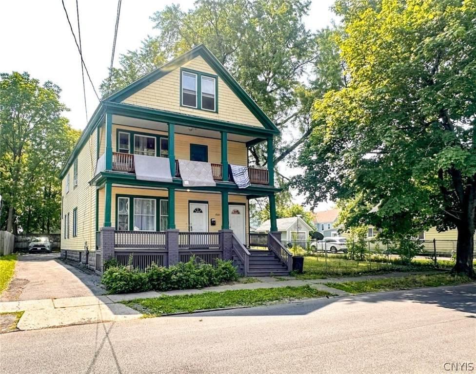 1521 Dudley Avenue - Photo 1