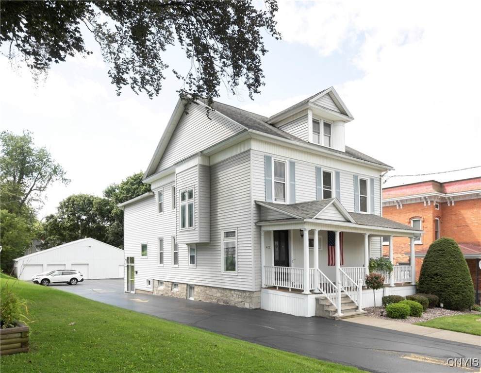 42 Genesee Street - Photo 1