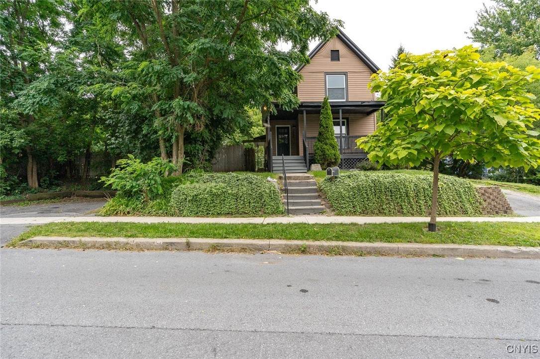 313 Tilden Street - Photo 1