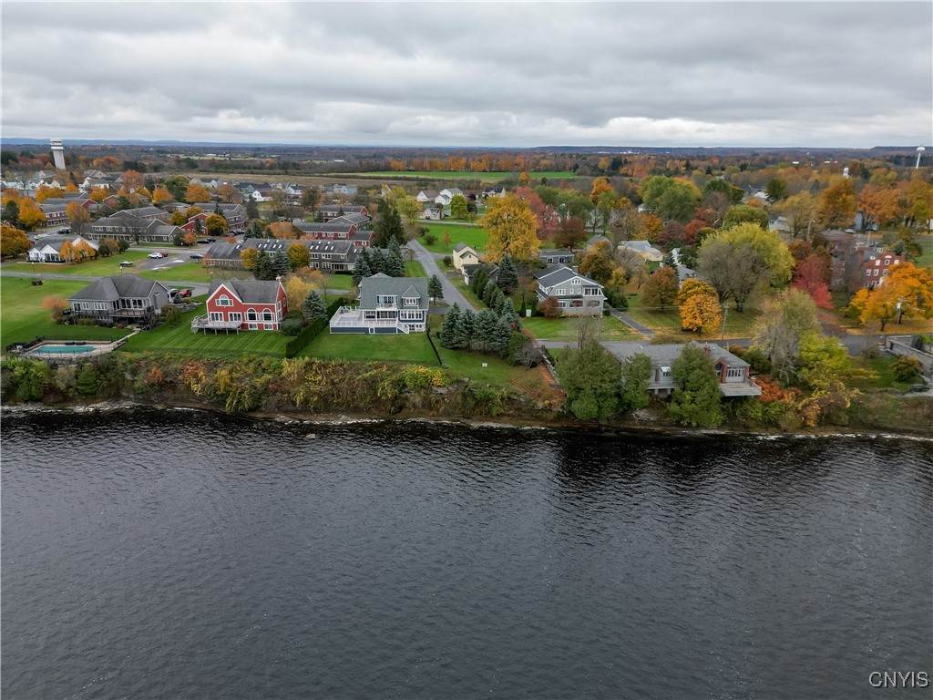 https://bt-photos.global.ssl.fastly.net/rochester/orig_boomver_1_S1567427-2.jpg