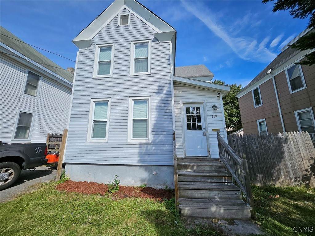 719 Humbert Avenue - Photo 1