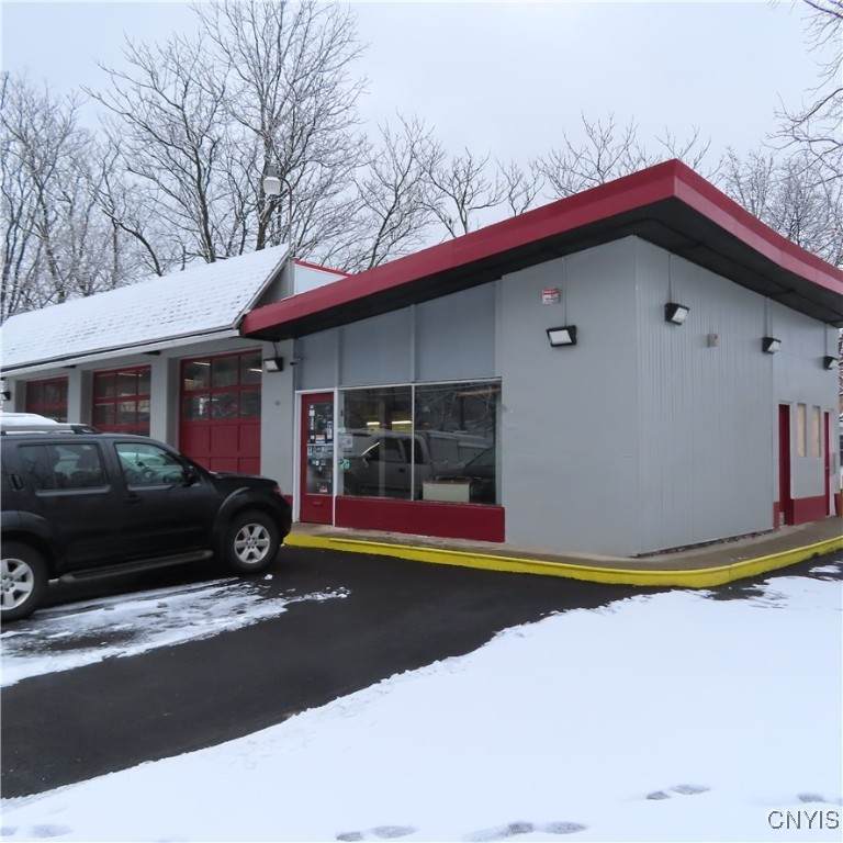 2970 Genesee Street - Photo 1
