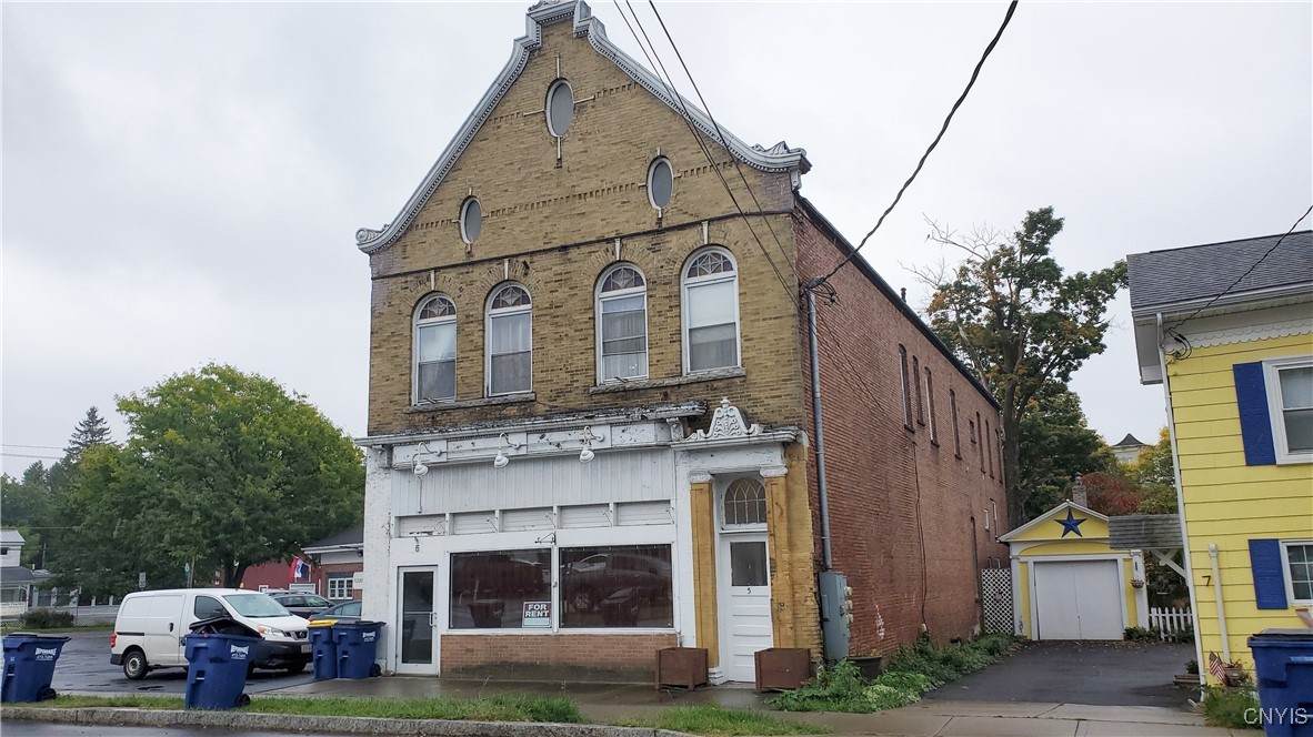 5 Elm Street - Photo 1