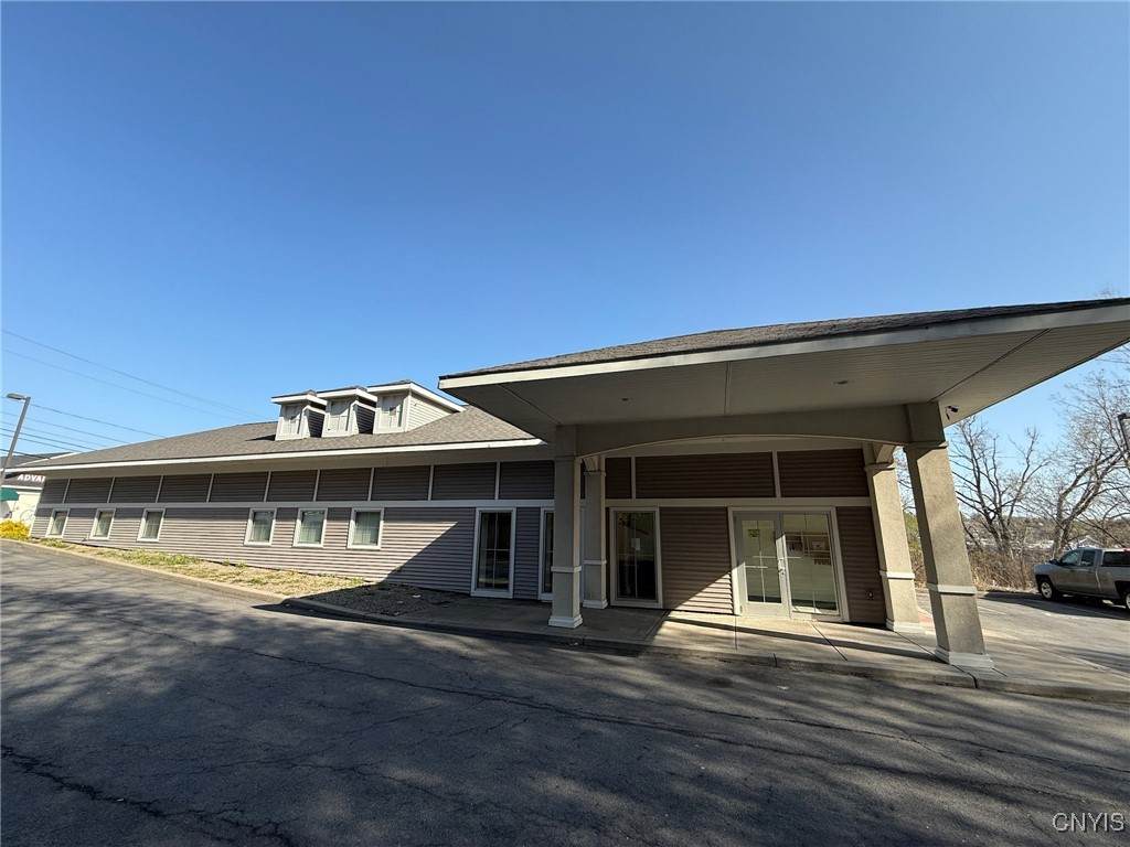 127-29 Seeley Road - Photo 1