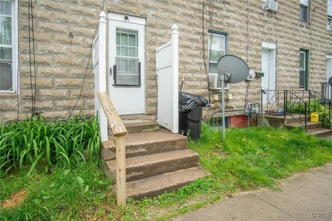 11 unit 5 Liberty Street - Photo 1