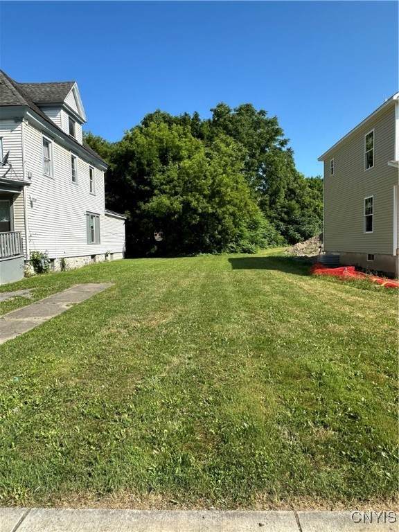 152 Kennedy Street - Photo 1