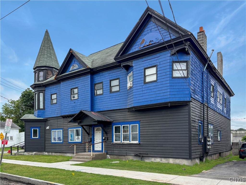 926 Burnet Avenue - Photo 1