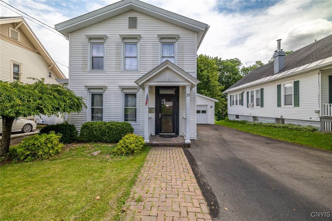 21 Hillside Avenue - Photo 1