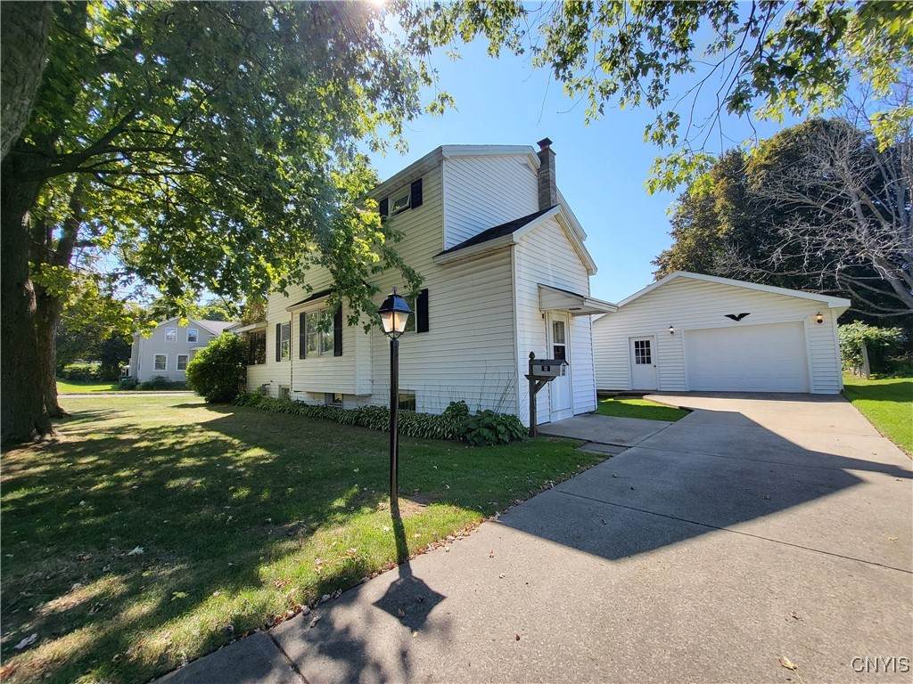 55 Catherine Street - Photo 1