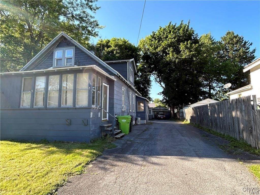 106 Garden City Drive - Photo 1