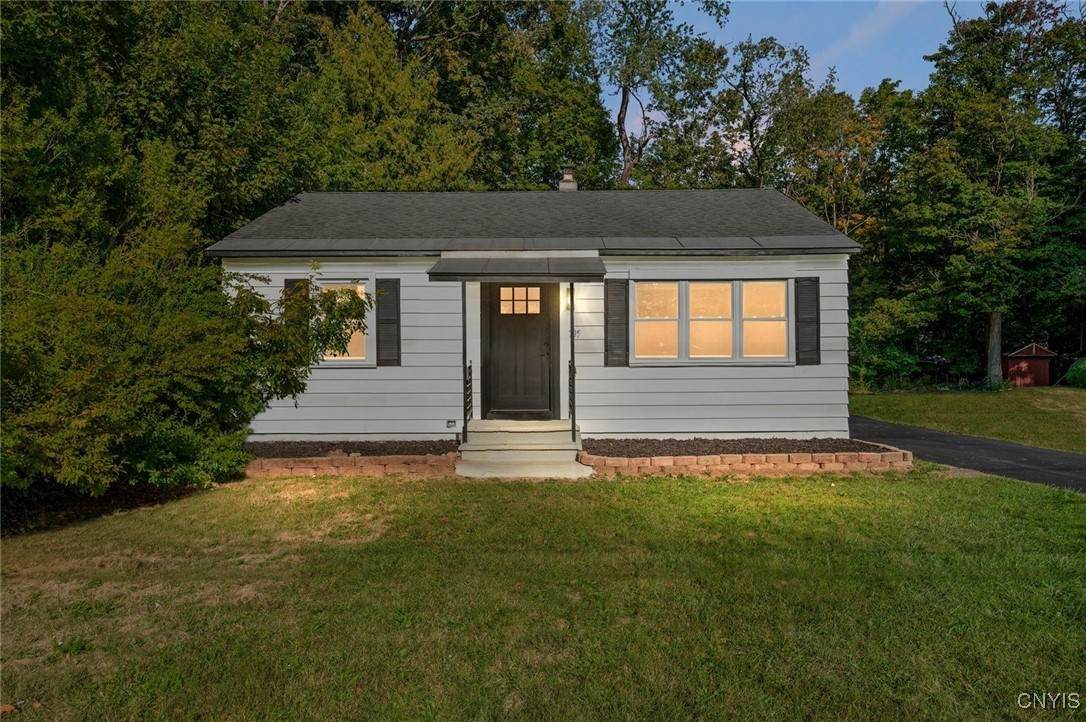 705 Park Drive - Photo 1