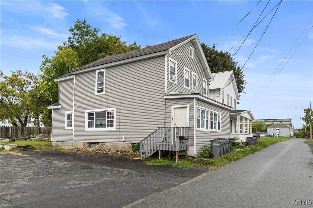 103 Spadafora Avenue - Photo 1