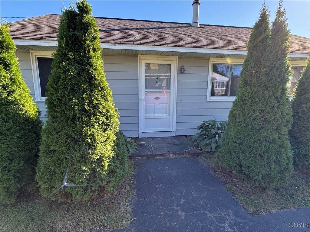 140 Chester Drive - Photo 1