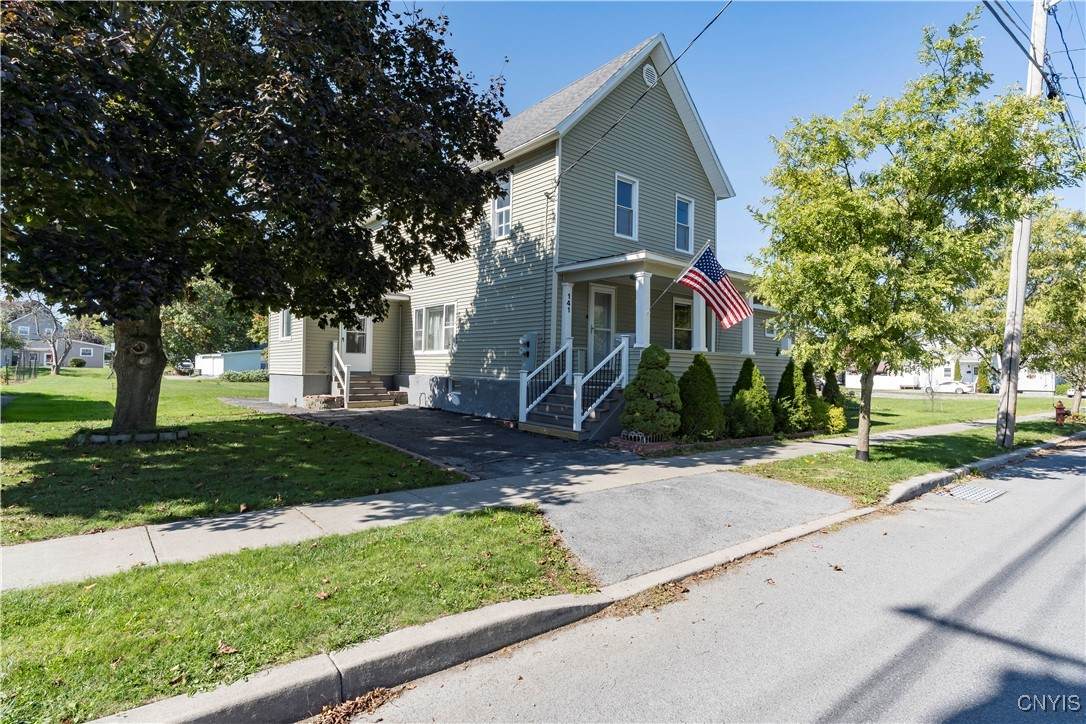 141 Breen Avenue - Photo 1