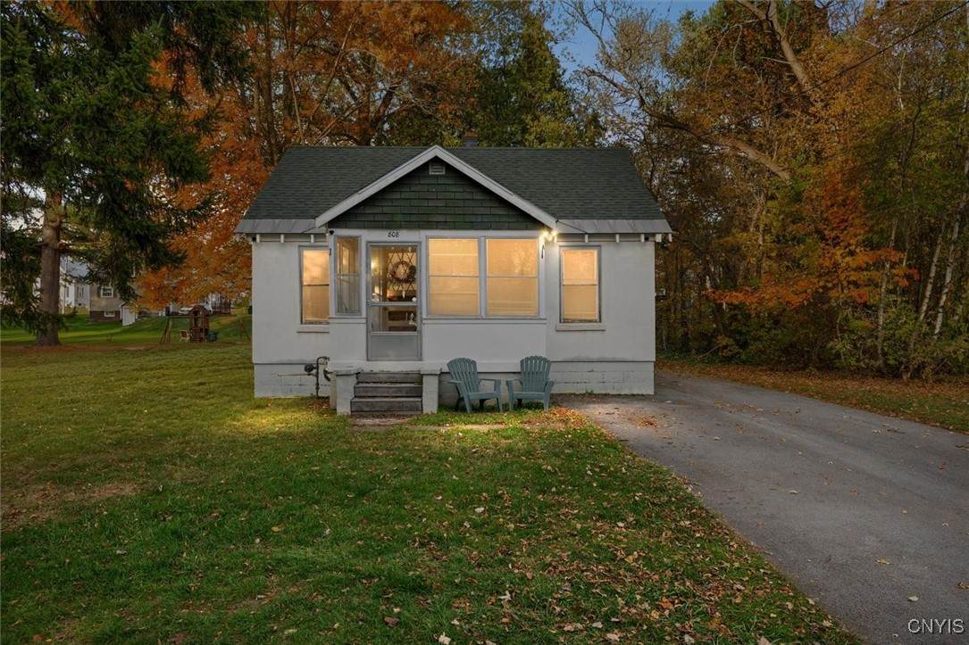 808 Calvert Street - Photo 1