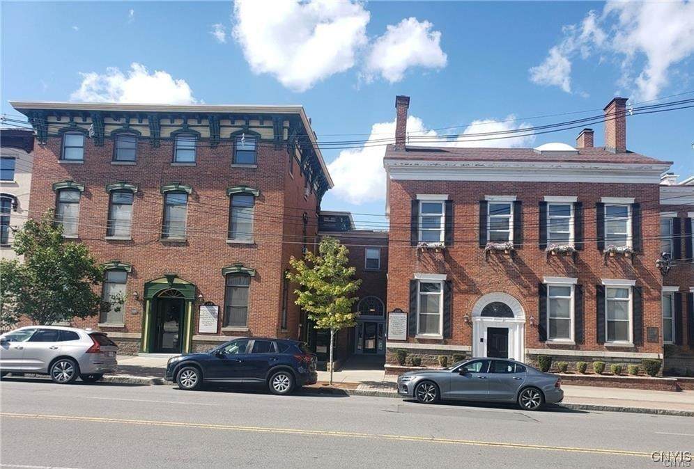 288 Genesee Street - Photo 1