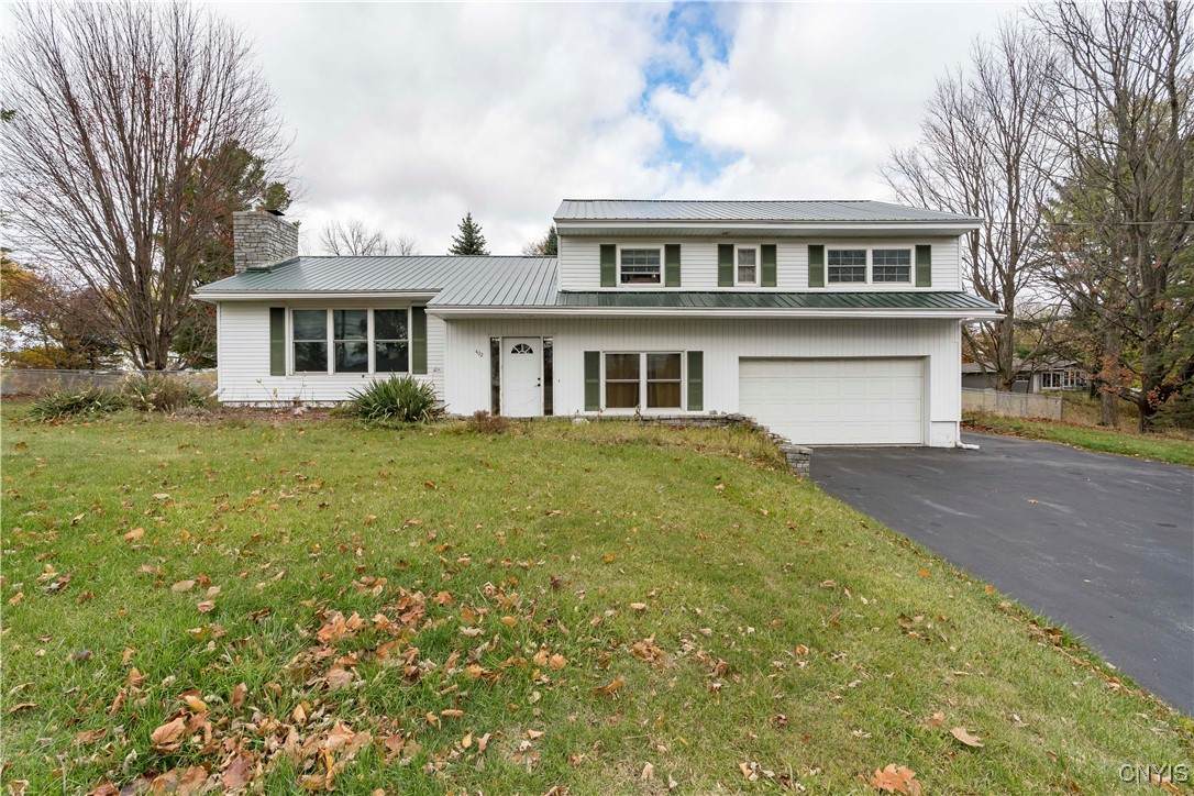 402 Barben Avenue - Photo 1