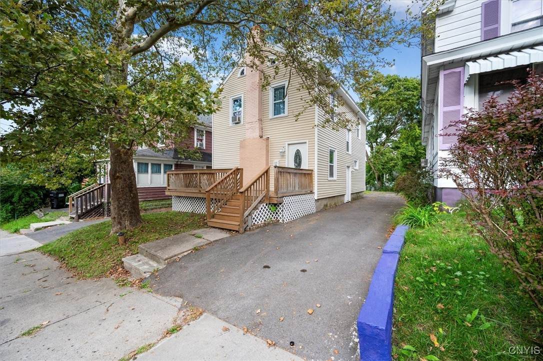 319 Westmoreland Avenue - Photo 1