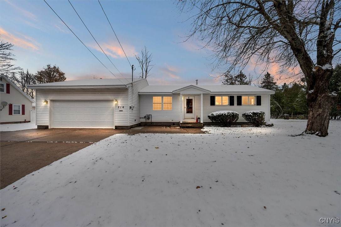 214-216 Hamilton Street - Photo 1