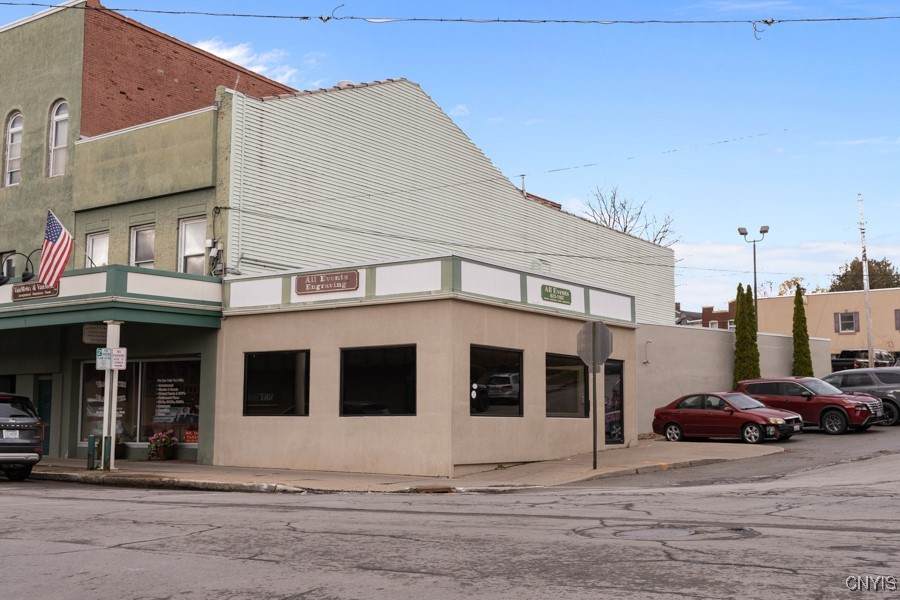 538 Main St - Photo 1