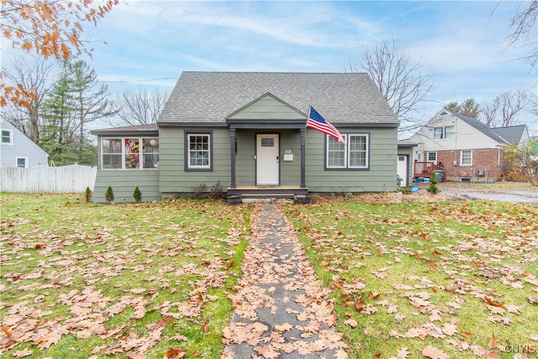 1398 Cosgrove Street - Photo 1