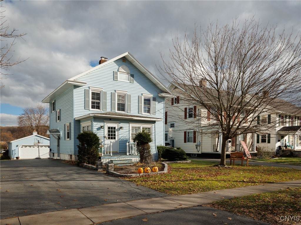 1013 Myrtle Avenue - Photo 1