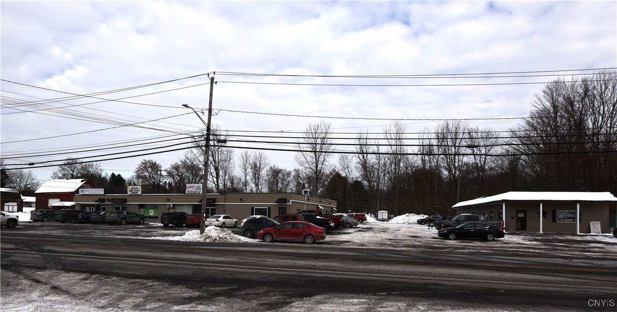 9835 River Road - Photo 1