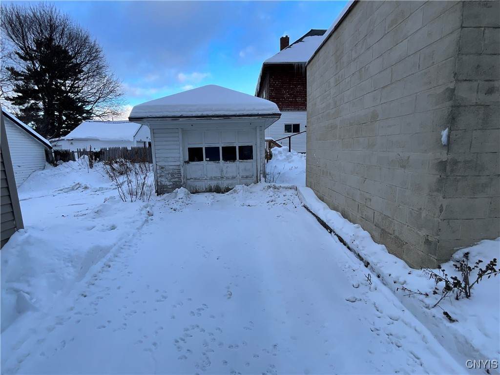 https://bt-photos.global.ssl.fastly.net/rochester/orig_boomver_1_S1654737-2.jpg