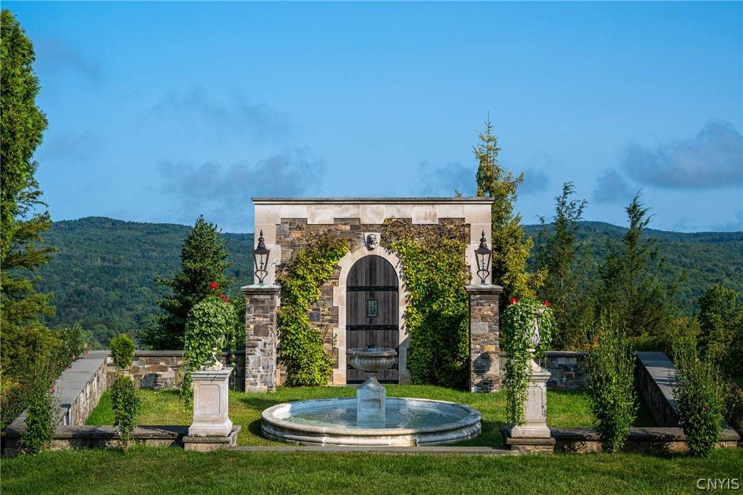https://bt-photos.global.ssl.fastly.net/rochester/orig_boomver_1_S1656208-2.jpg