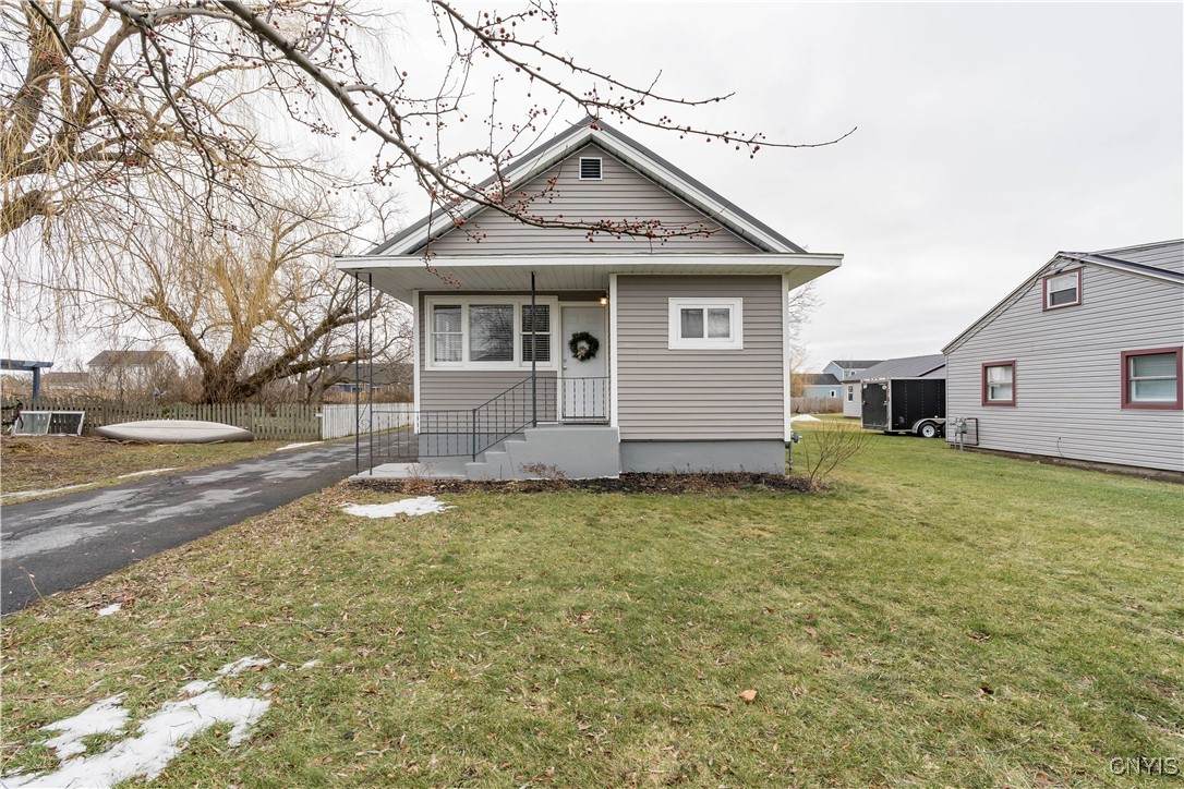 214 Dodge Avenue - Photo 1