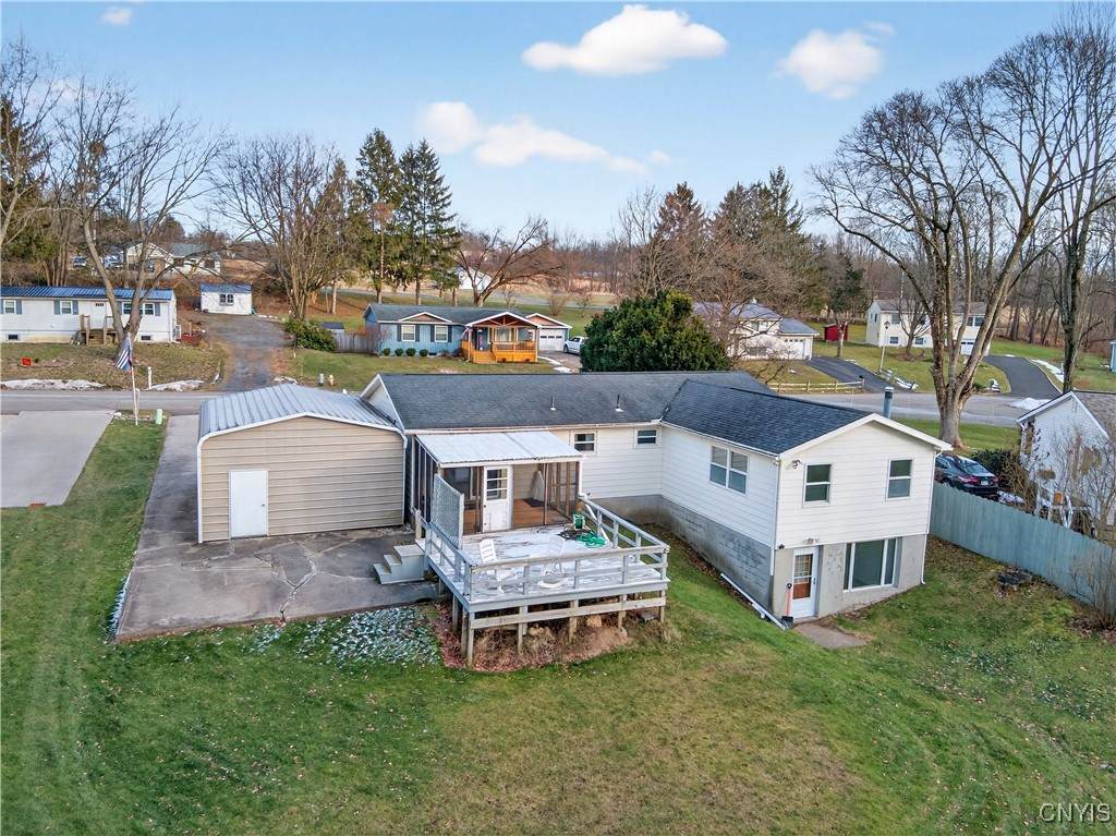 107 Hillcrest Drive - Photo 1
