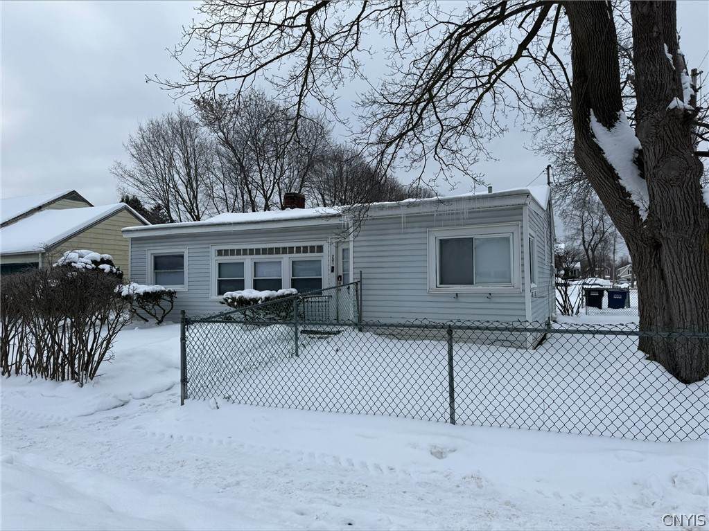 721 Ballantyne Road - Photo 1