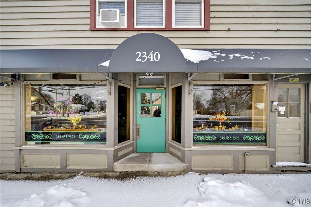 2340 Court St - Photo 1