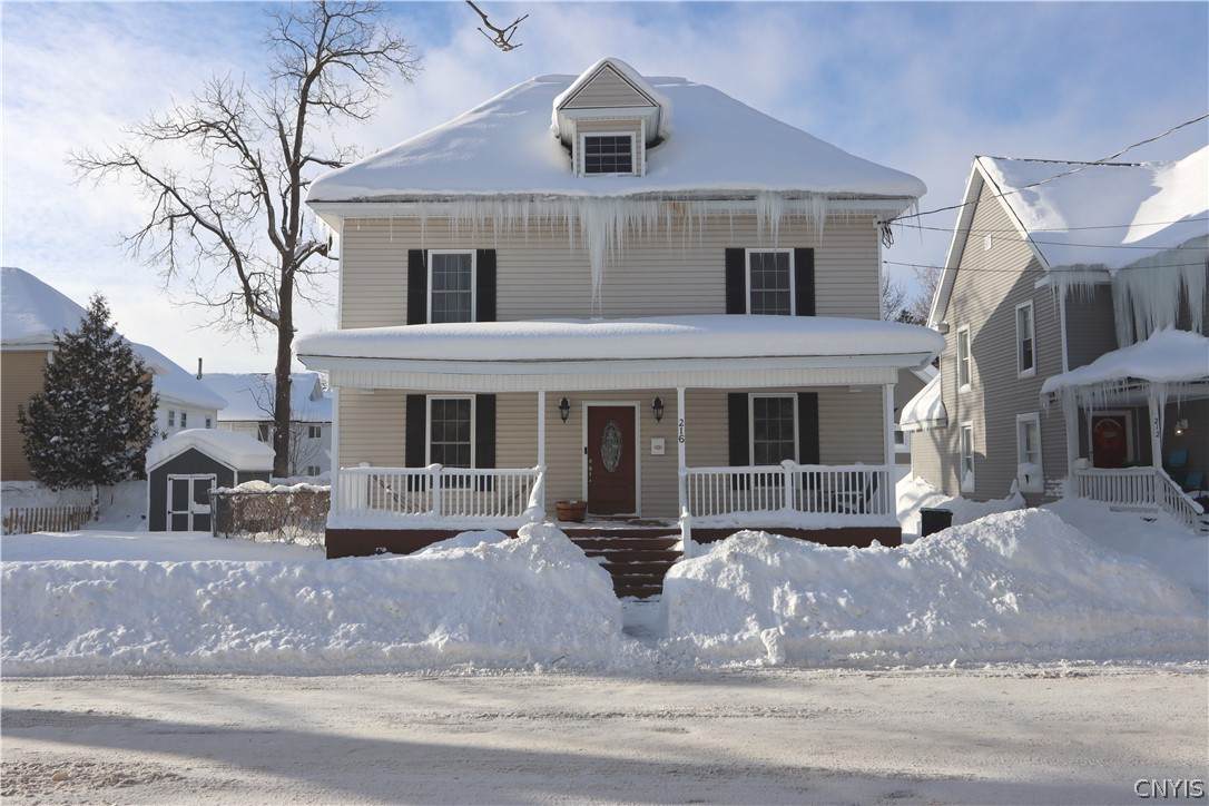 216 Arlington Street - Photo 1