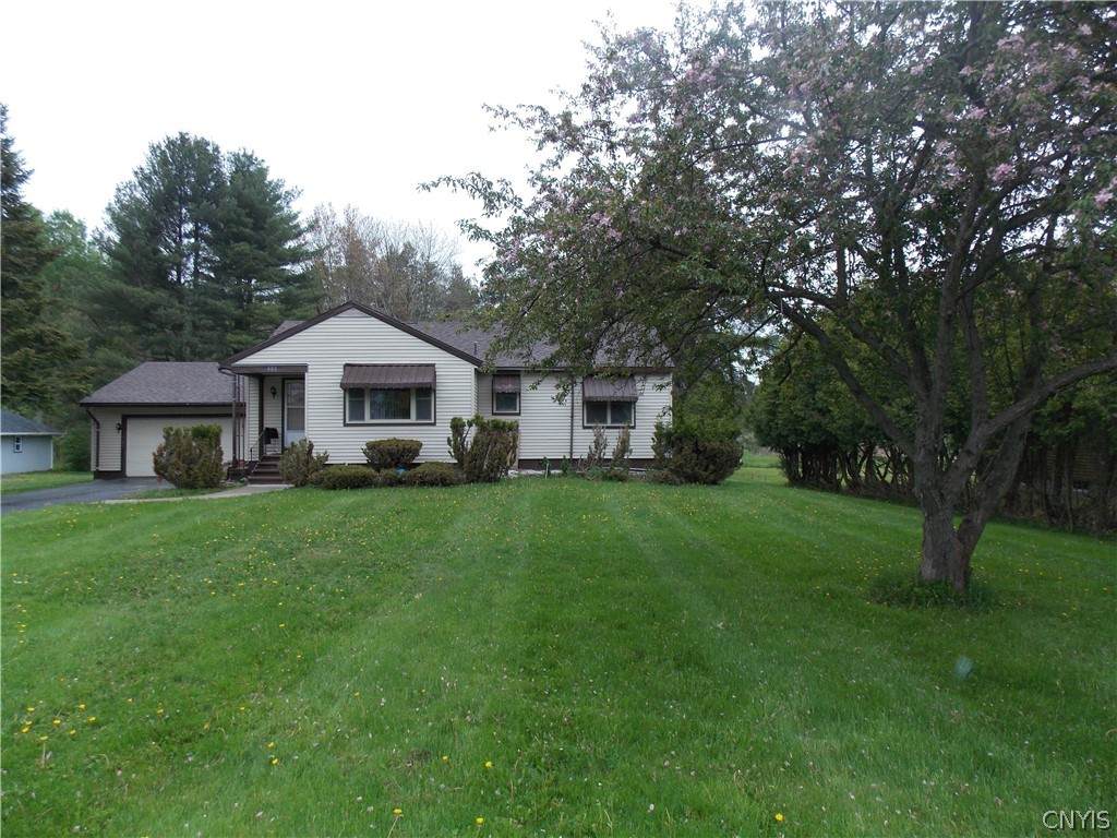 985 West Street - Photo 1
