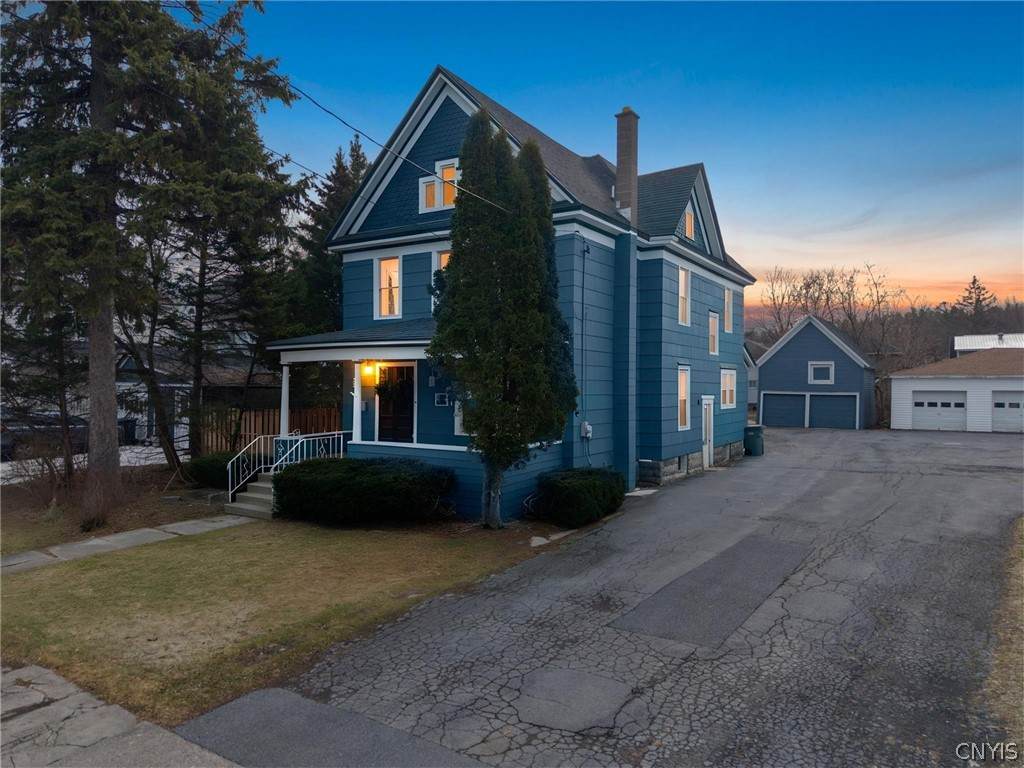 418 Brainard Street - Photo 1