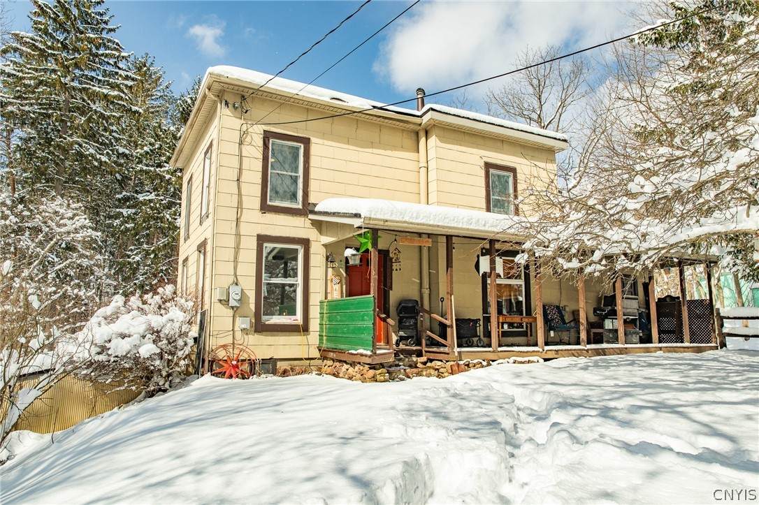 420 6th Street - Photo 1