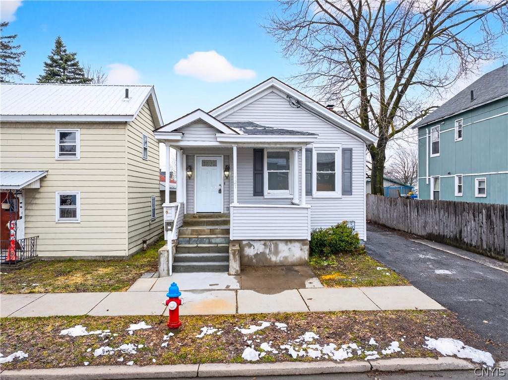 121 2nd Street - Photo 1