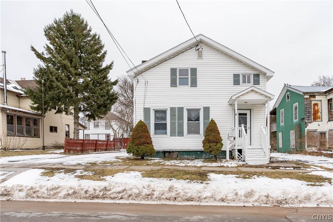 622 Alexandria Street - Photo 1