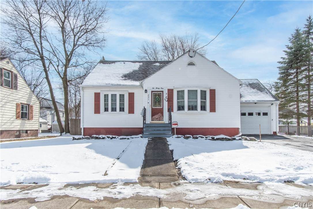 231 Harewood Avenue - Photo 1
