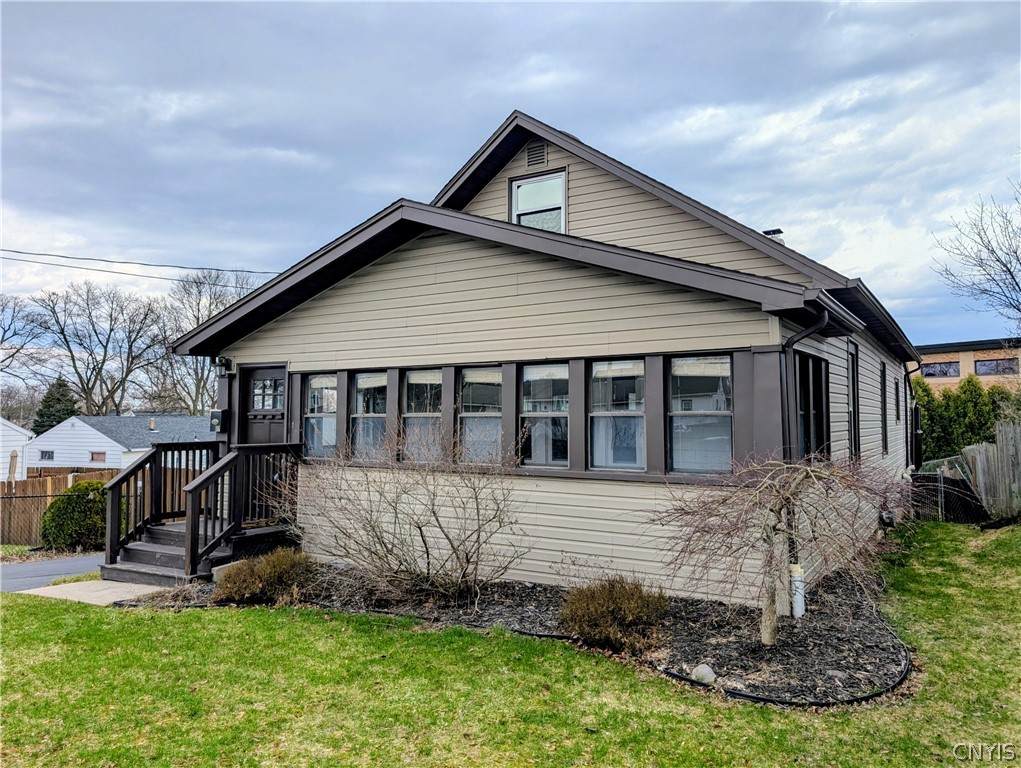 116 Berwick Road - Photo 1